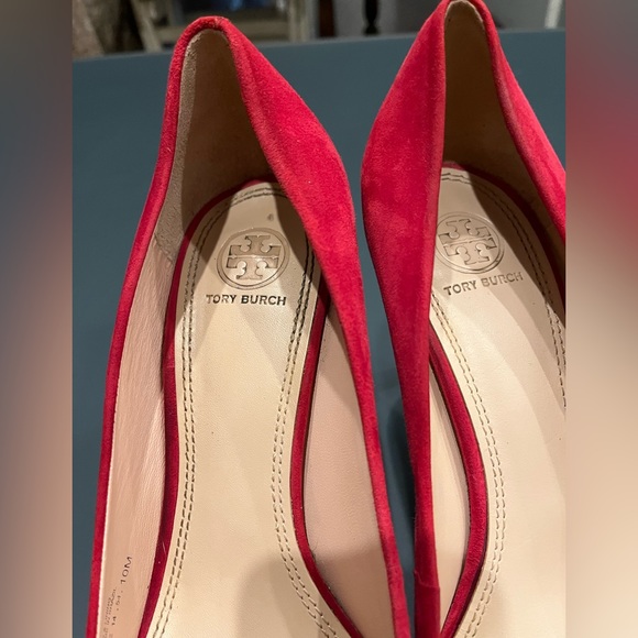 Tory Burch Red Suede Pumps - Picture 4 of 9